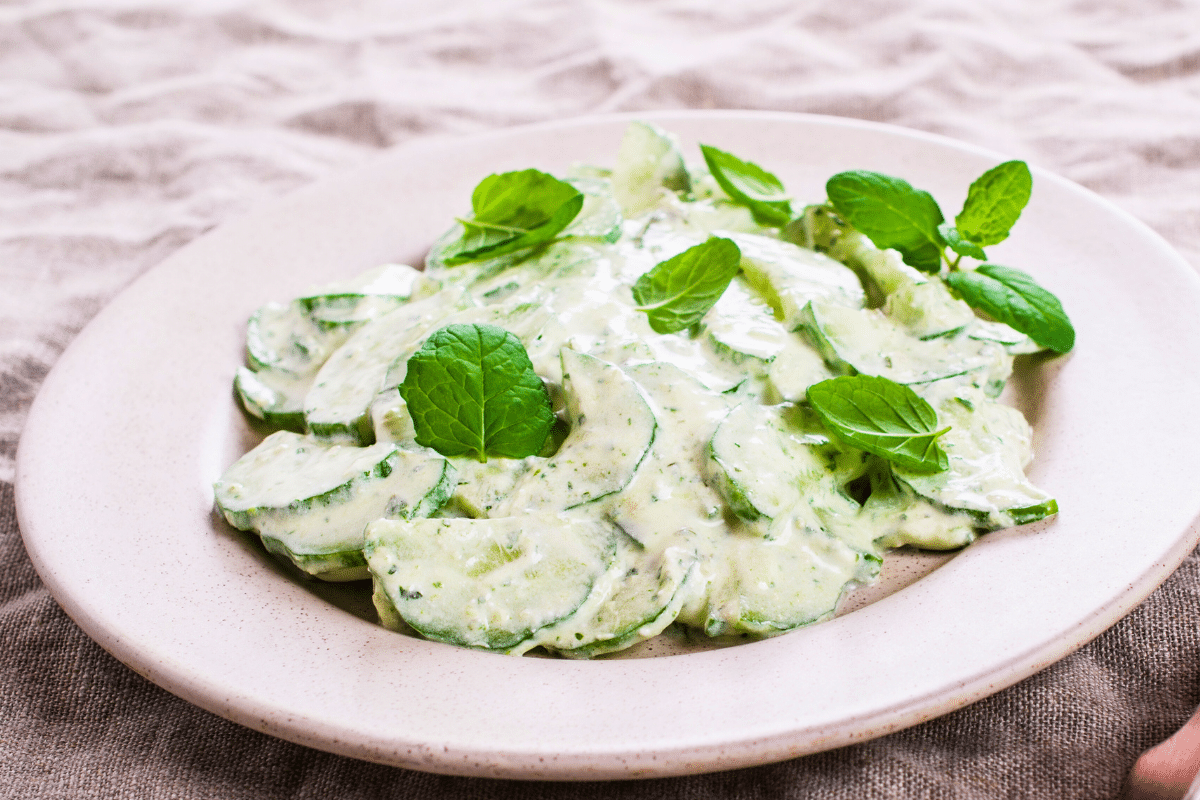 Salade de concombre à la menthe Salade de concombre à la menthe